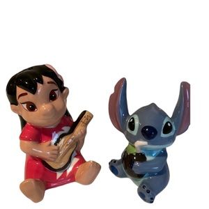 NEW Disney Lilo and Stitch Salt and Pepper Shakers